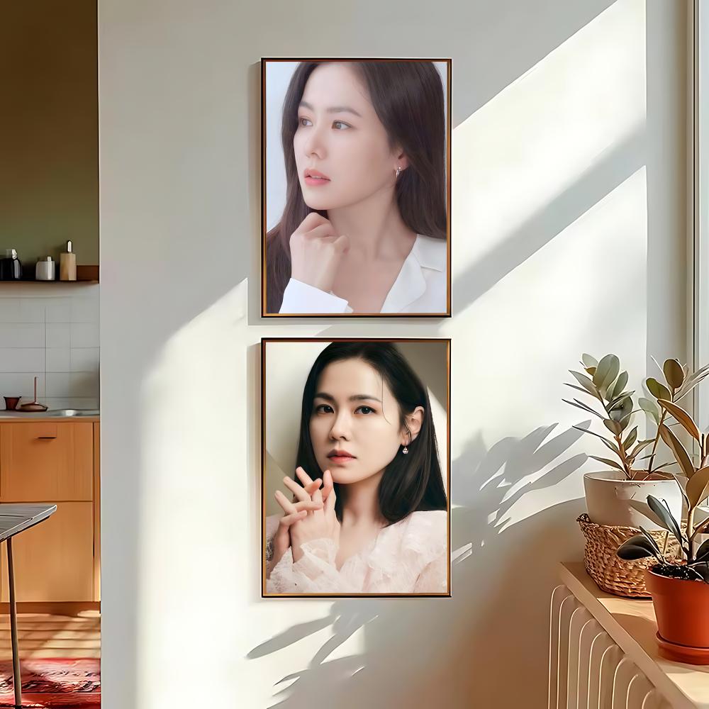 Celebrity S-Son Y-Ye-jin Poste - Home Office Ye reseña y precio